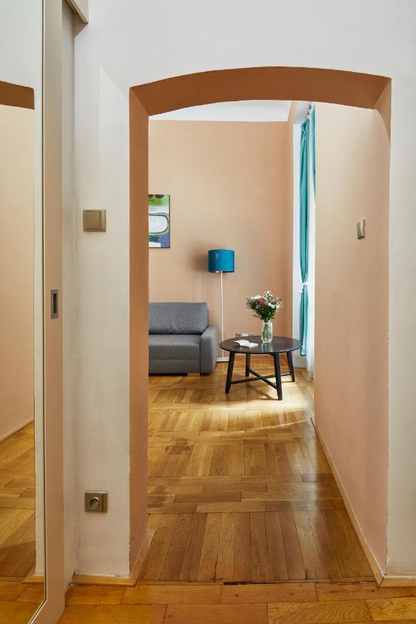Days - Cozy Flat In The Old Town Apartmán Praha